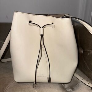 Lauren Ralph Lauren Cream Leather Drawstring Crossbody Bucket Bag